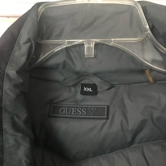 Black “bomber style” jacket - Picture 3 of 3